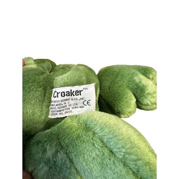 Russ Berrie Croaker Green Frog Hand Puppet Plush Stuffed Animal 10" No Sound - Picture 7 of 8